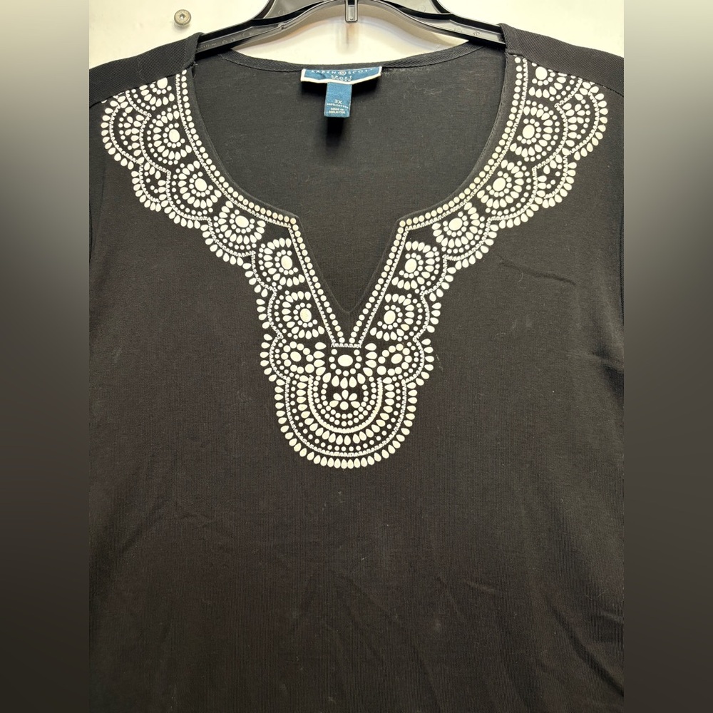 Karen Scott Black Tunic with White Embroidery - Picture 7 of 7